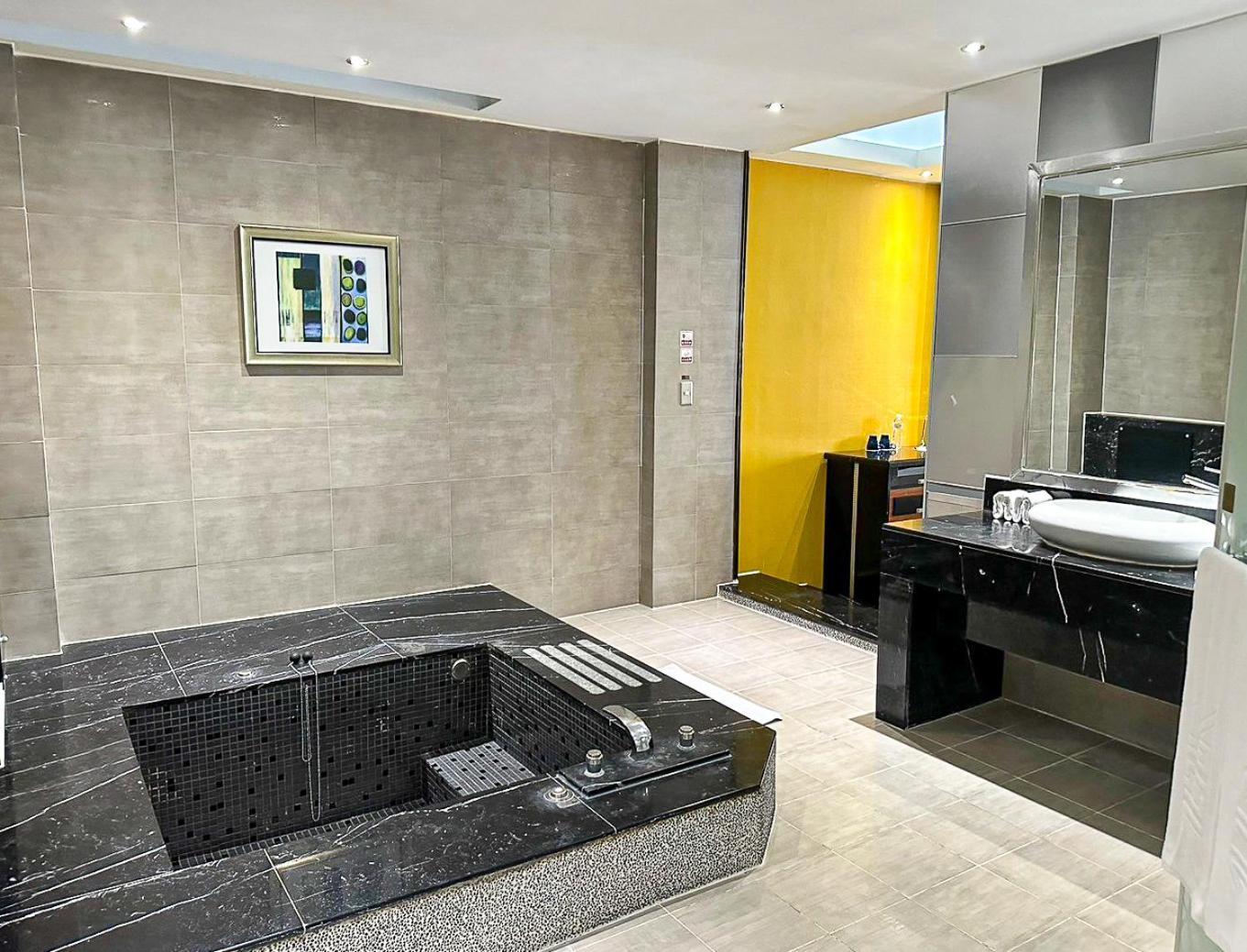 All-Ur Boutique Motel-Jhu Shan Branch Zhushan Exterior photo