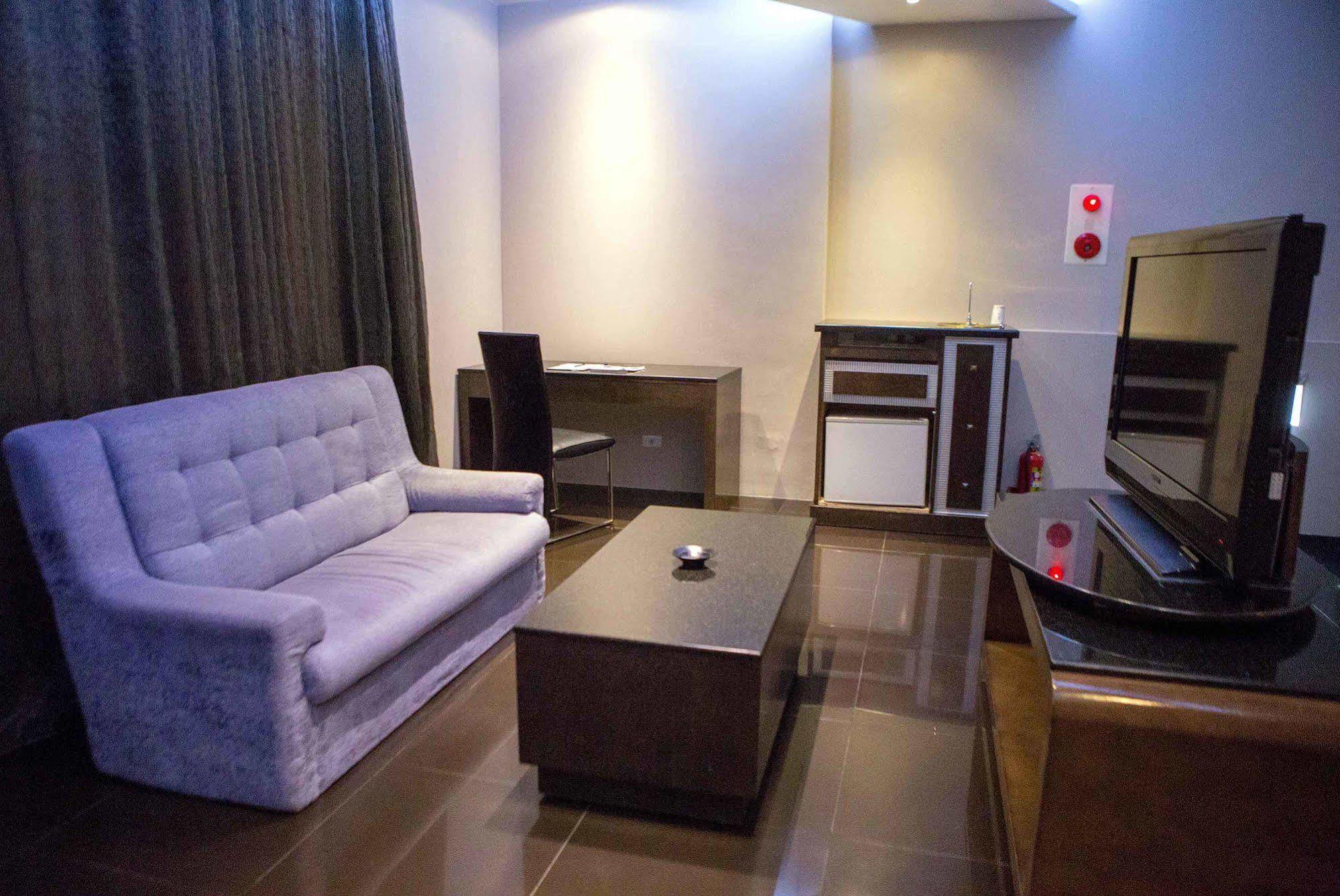 All-Ur Boutique Motel-Jhu Shan Branch Zhushan Exterior photo