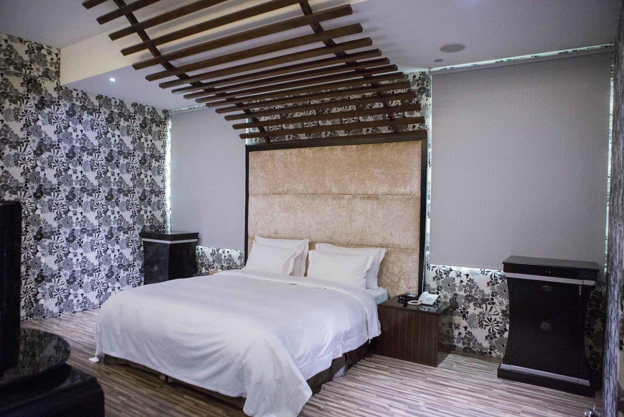 All-Ur Boutique Motel-Jhu Shan Branch Zhushan Exterior photo