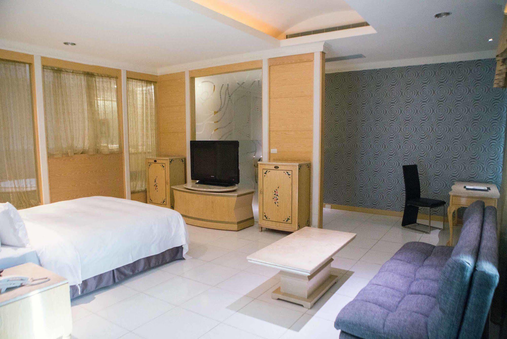 All-Ur Boutique Motel-Jhu Shan Branch Zhushan Exterior photo