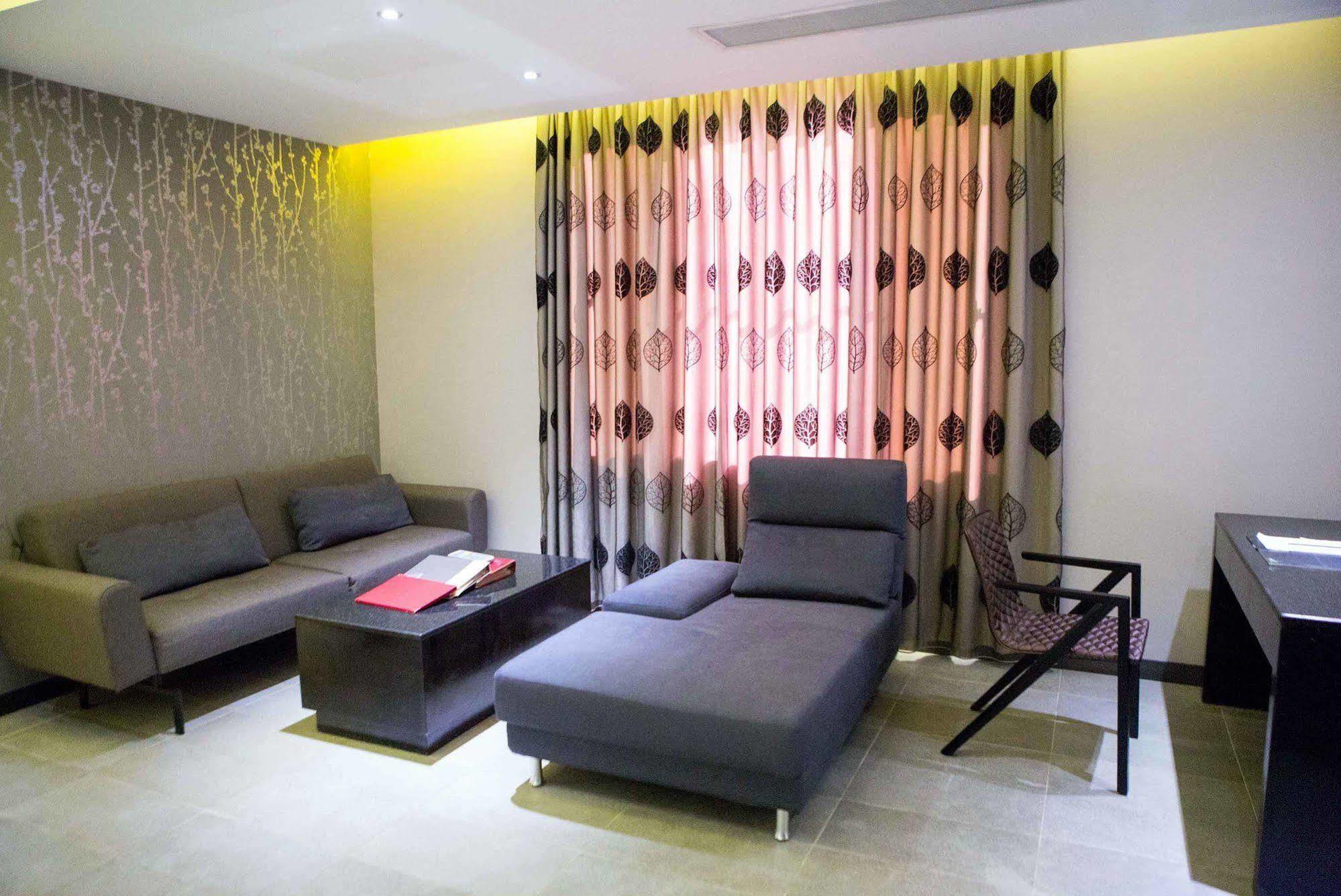 All-Ur Boutique Motel-Jhu Shan Branch Zhushan Exterior photo